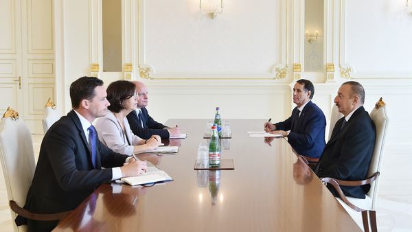 Председатель ПА ОБСЕ Кристин Муттонен на встрече с президентом Азербайджана Ильхамом Алиевым - Sputnik Азербайджан