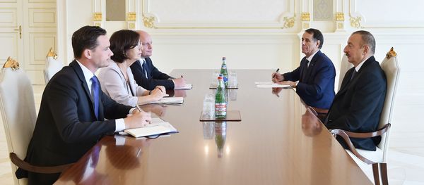Председатель ПА ОБСЕ Кристин Муттонен на встрече с президентом Азербайджана Ильхамом Алиевым - Sputnik Азербайджан