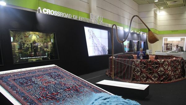 Азербайджан при поддержке Фонда Гейдара Алиева представлен на конгрессе Международного союза архитекторов - Sputnik Азербайджан