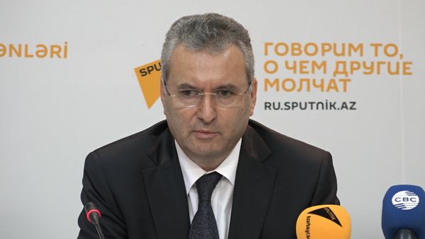 Гадиров: колличество педагогов увеличивается - Sputnik Азербайджан