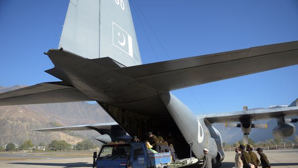 Самолет C-130 ВВС Пакистана, фото из архива - Sputnik Азербайджан