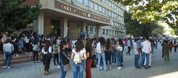 Студенты Бакинского государственного университета, фото из архива - Sputnik Азербайджан