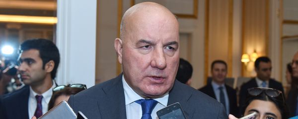 Председатель правления Центрального банка АР Эльман Рустамов - Sputnik Азербайджан