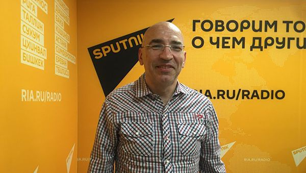 Леонид Крутаков - Sputnik Азербайджан