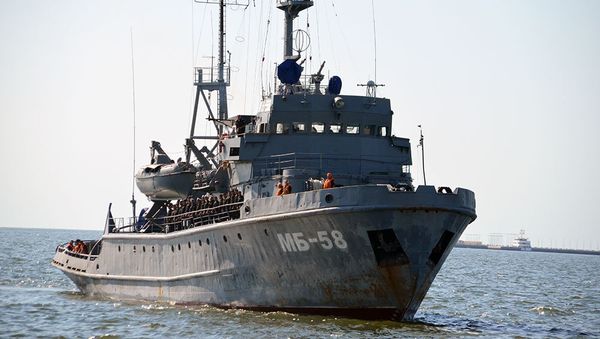 Военные корабли Каспийской флотилии прибыли в Баку - Sputnik Азербайджан