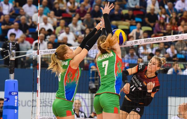 Последний групповой матч Чемпионата Европы 2017 по волейболу среди женщин между сборными Азербайджана и Германии Последний групповой матч Чемпионата Европы 2017 по волейболу среди женщин между сборными Азербайджана и Германии - Sputnik Азербайджан