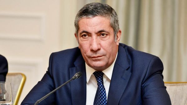 Siyavuş Novruzov - Sputnik Азербайджан