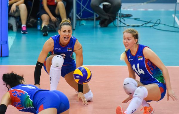 Полуфинал чемпионата Европы 2017 среди женщин по волейболу. Матч между сборными Азербайджана и Нидерландов - Sputnik Азербайджан