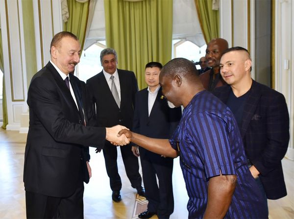 Президент Ильхам Алиев принял участников 55-й Конвенции Всемирного совета по боксу - Sputnik Азербайджан
