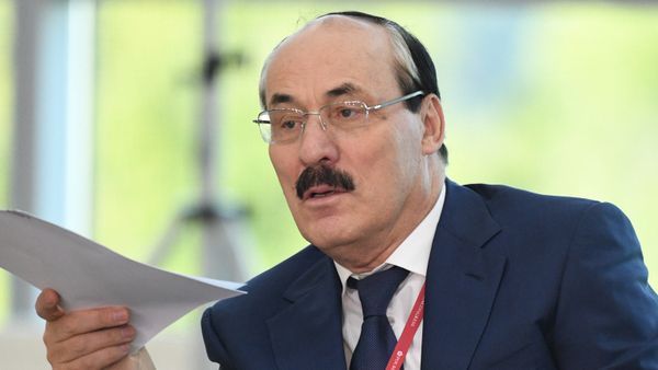 Рабочая поездка президента РФ В. Путина в Приморский край. День второй - Sputnik Азербайджан