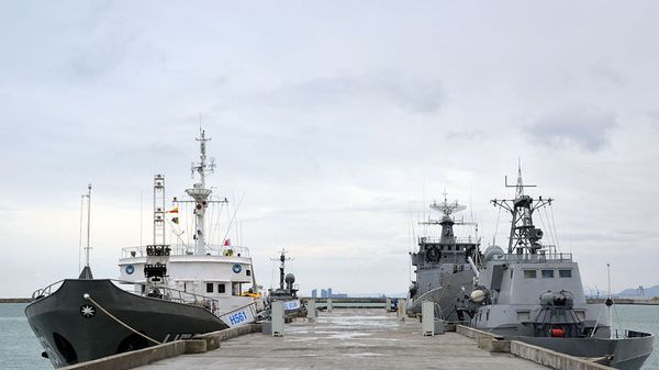 Военные корабли ВМС Азербайджана отправились в Иран - Sputnik Азербайджан