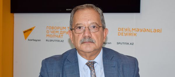 Политолог Эльхан Алескеров - Sputnik Азербайджан