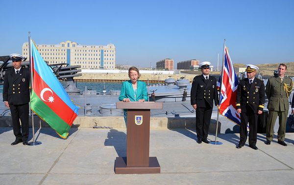 Курс планирования морской безопасности, организованный Королевским флотом Великобритании, начался на базе ВМС в Баку - Sputnik Азербайджан