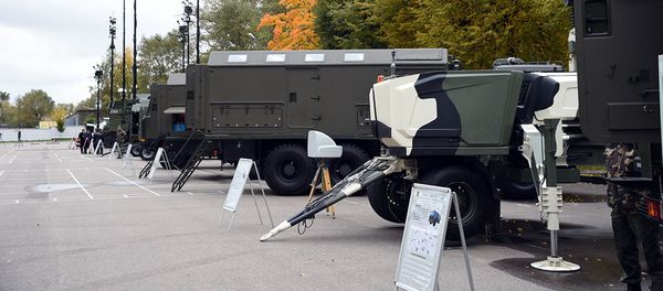 Министр обороны Азербайджана посетил Военную академию Республики Беларусь - Sputnik Азербайджан