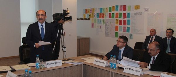 В Министерстве культуры и туризма прошло заседание Совета по туризму - Sputnik Азербайджан