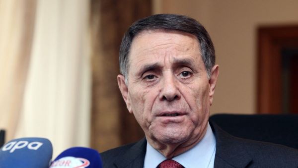Новруз Мамедов, заместитель главы администрации Президента Азербайджана - Sputnik Азербайджан