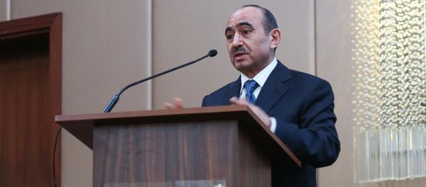 Помощник президента Азербайджана по общественно-политическим вопросам Али Гасанов - Sputnik Азербайджан