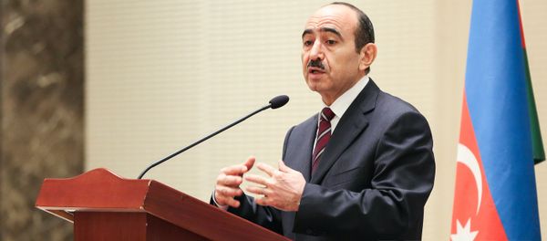 Помощник президента Азербайджана по общественно-политическим вопросам Али Гасанов - Sputnik Азербайджан