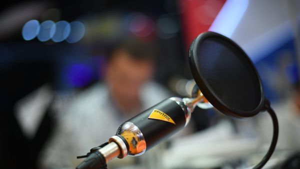 Микрофон в студии Sputnik - Sputnik Азербайджан