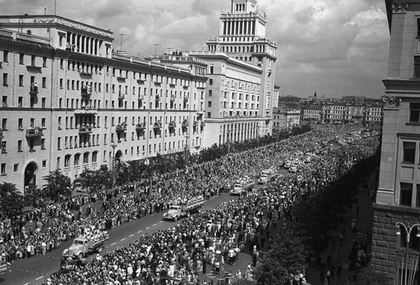 VI Всемирный фестиваль молодежи и студентов в Москве - Sputnik Азербайджан