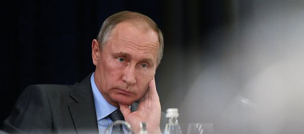 Президент РФ Владимир Путин, фото из архива - Sputnik Азербайджан