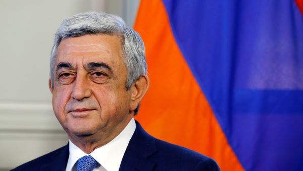 Президент Армении Серж Саргсян на открытии переговоров с Азербайджаном в Женеве, Швейцария, 16 октября 2017 года - Sputnik Азербайджан