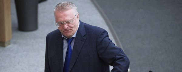 Руководитель фракции ЛДПР Владимир Жириновский на пленарном заседании Государственный Думы РФ - Sputnik Азербайджан