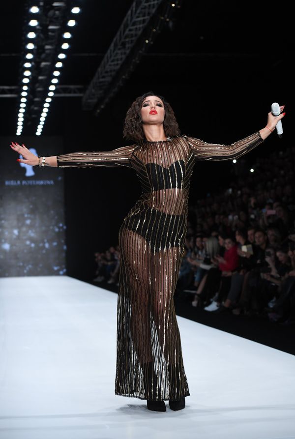 Mercedes-Benz Fashion Week Russia. День первый - Sputnik Азербайджан