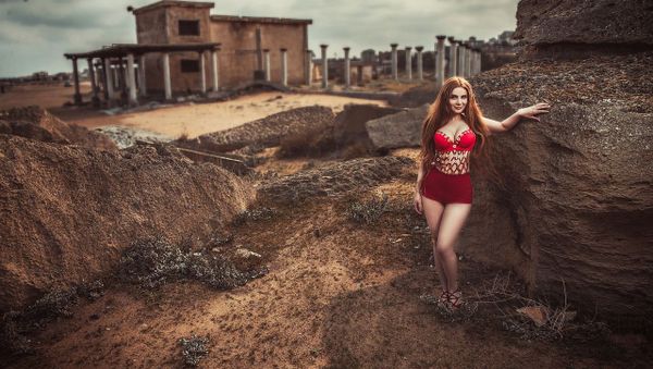 Новая фотосессия обладательницы титула II Vice Mrs. Top of the World-2015 Теграны Бахрузи - Sputnik Азербайджан