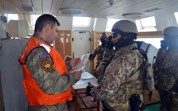 Cамооценка 1-го уровня по Воспрещению действий в море с Палубной группой ВМС Азербайджана, объявленной в Объединение Совместных Сил - Sputnik Азербайджан