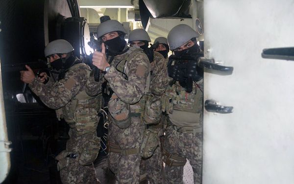 Cамооценка 1-го уровня по Воспрещению действий в море с Палубной группой ВМС Азербайджана, объявленной в Объединение Совместных Сил - Sputnik Азербайджан