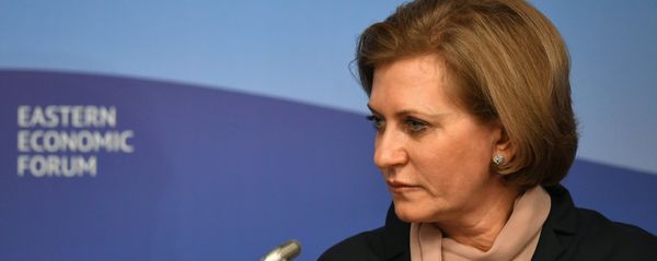Руководитель Федеральной службы по надзору в сфере защиты прав потребителей и благополучия человека Анна Попова - Sputnik Азербайджан