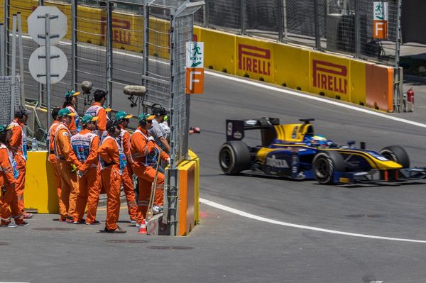 Бакинский Клуб Маршалов при Операционной Компании Baku City Circuit начал регистрацию маршалов  - Sputnik Азербайджан