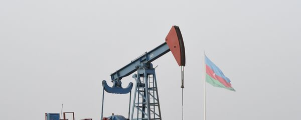 Нефтяной насос в Баку. Архивное фото - Sputnik Азербайджан