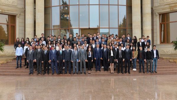 Представители Общественного объединения Региональное развитие Фонда Гейдара Алиева побывали в Агдамском районе - Sputnik Азербайджан