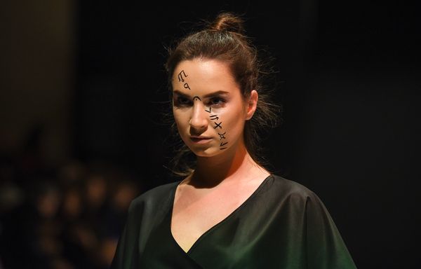 Шестой сезон азербайджанской недели моды Azerbaijan Fashion Week, завершительный день - Sputnik Азербайджан
