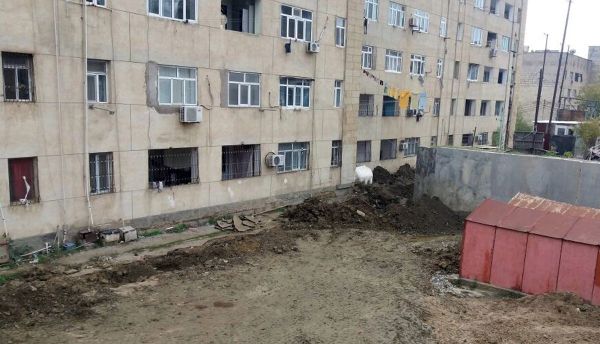Оползневой процесс в поселке Зых - Sputnik Азербайджан