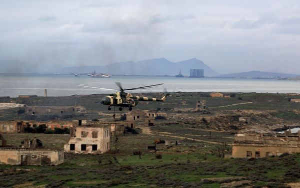В Военно-морских силах Азербайджана проведен очередной этап командно-штабных военных игр - Sputnik Азербайджан