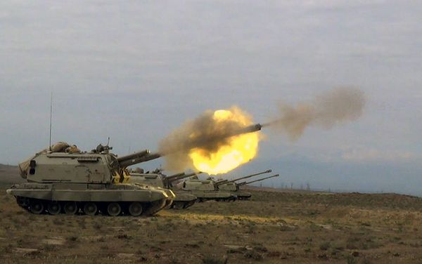 Основной этап командно-штабных военных игр с боевой стрельбой - Sputnik Азербайджан