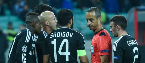 Матч пятого тура группового этапа Лиги чемпионов UEFA между ФК Карабах и ФК Челси - Sputnik Азербайджан