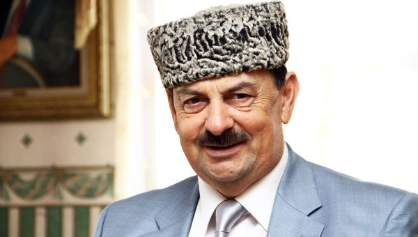 Xalq artisti Ağaxan Abdullayev  - Sputnik Азербайджан