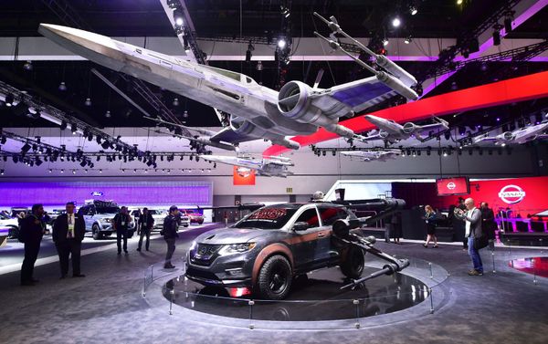 Автосалон LA Motor Show 2017 в Лос-Анжелесе - Sputnik Азербайджан