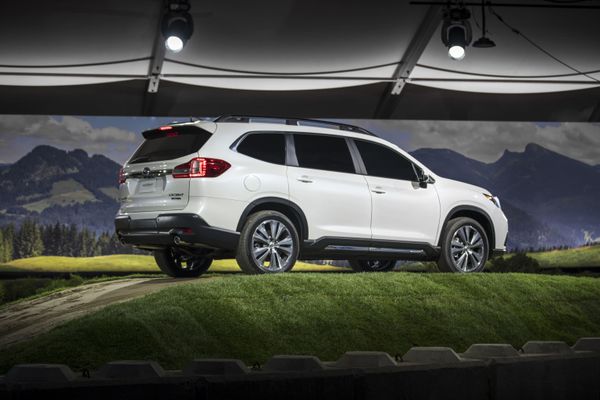 Автосалон LA Motor Show 2017 в Лос-Анжелесе - Sputnik Азербайджан