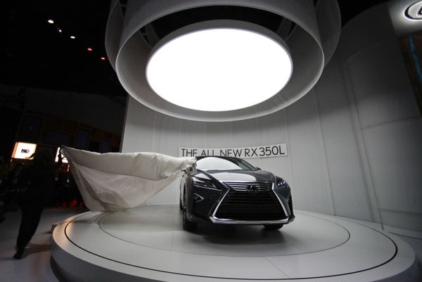 Автосалон LA Motor Show 2017 в Лос-Анжелесе - Sputnik Азербайджан