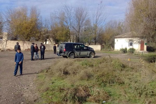 Столкновение пассажирского автобуса с легковым автомобилем в Сальяне - Sputnik Азербайджан