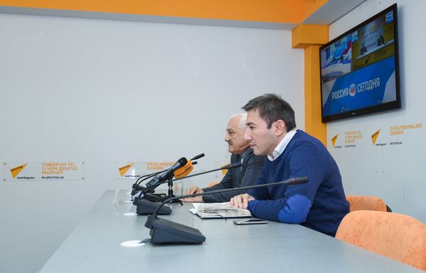 Видеомост Баку-Москва-Астана в мультимедийном пресс-центре Sputnik Азербайджан, посвященный проблемам Каспия - Sputnik Азербайджан