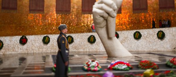 Вечный огонь в Волгограде - Sputnik Азербайджан