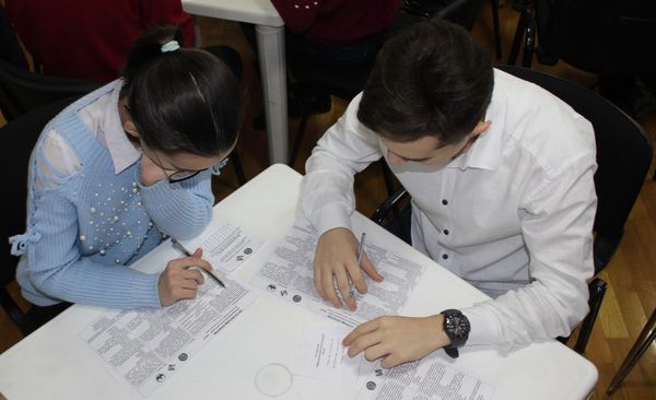 Акция была организована Молодежным парламентом при Государственной Думе Федерального Собрания Российской Федерации при поддержке Россотрудничества - Sputnik Азербайджан