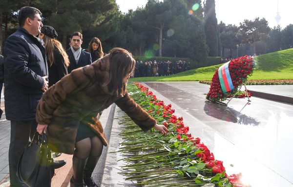 Четырнадцать лет со дня смерти Общенационального лидера Гейдара Алиева - Sputnik Азербайджан