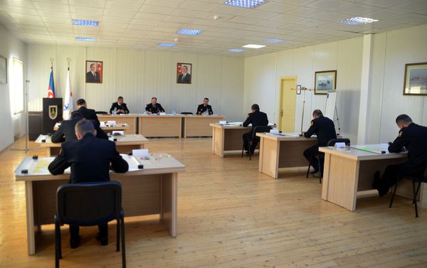 Соревнования по проверке теоретических знаний и практических навыков командного состава ВС Азербайджана - Sputnik Азербайджан